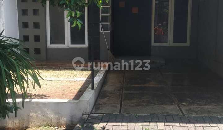 Spacious Landed House Ready to Occupy in Cibubur Country Spacious Landed House Ready to Occupy in Cibubur Country