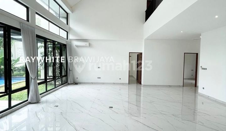 2-Storey Ready-to-Live House with Swimming Pool near SCBD 2