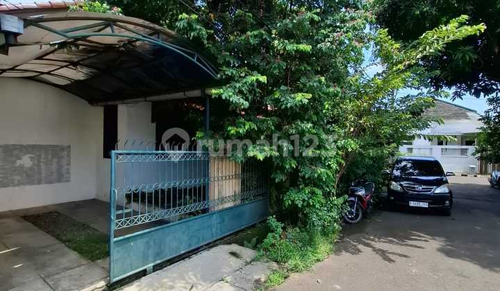rumah lama 1lantai lokasi dekat plaza bintaro rumah lama 1lantai lokasi dekat plaza bintaro