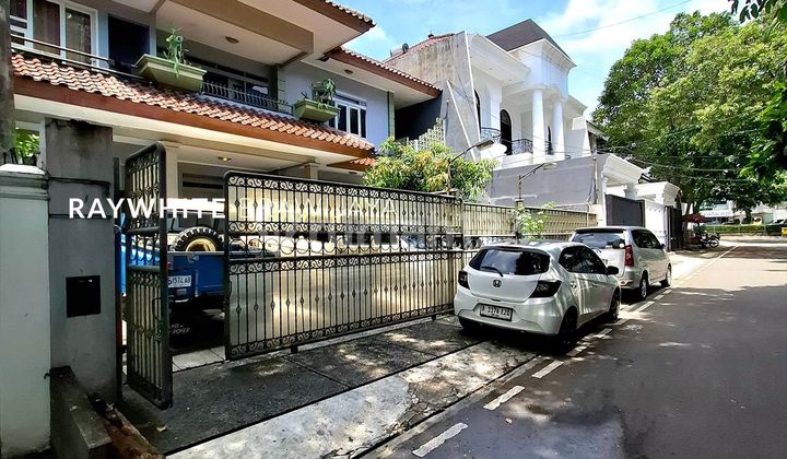 Rumah 2Lantai Dekat MRT Bloka dan Darmawangsa Square