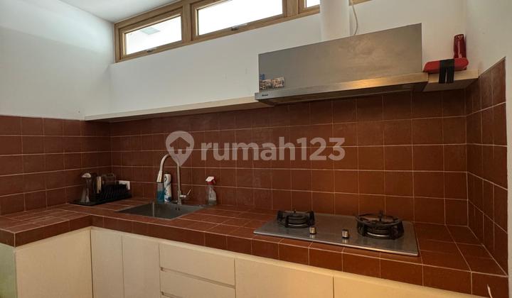 Rumah 3lantai siap huni lokasi dekat blokm dan scbd cibulan  2