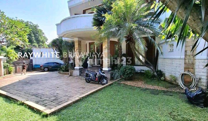 Rumah Besar 2lantai Dengan Kolam Renang Dekat Mall Dan Rumah Sakit 1