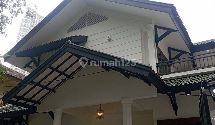 Rumah Modern 2lantai Dengan Kolam Renang Kuningan  1