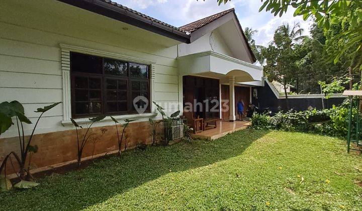 Rumah Layak Huni 1lantai Dengan Kolam Renang Lokasi Kemang Dalam 1