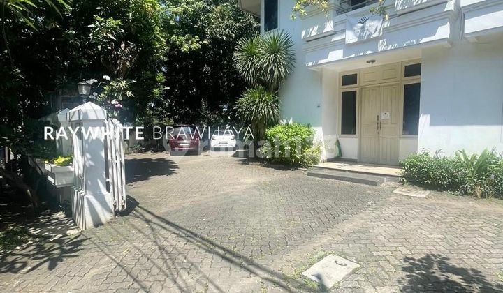 Hook House 2 Floors Commercial Area Suitable for Business and Residence