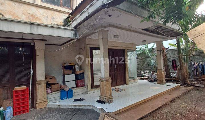 Rumah Lama 2lantai Lokasi Premium Kebayoran Baru 1