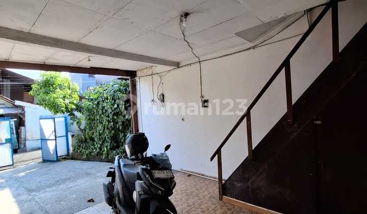rumah kost lokasi strtegis dekat pondok indah mall dan blokm rumah kost lokasi strtegis dekat pondok indah mall dan blokm