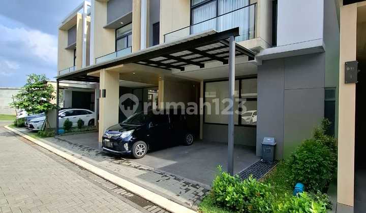 rumah 3lantai siap huni furnised dekat  AEON tanakayu BSD