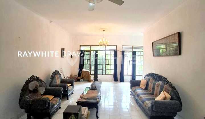 Rumah lama 2lantai lokasi strategis dekat scbd dan sudirman 2