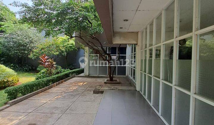 Rumah Besar 2lantai Lokasi Premium Cocok Utk Usaha Dan Kantor 2