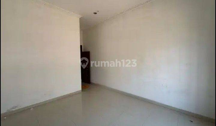 Rumah Di Sewain Luas 14x18m² Di Kavling Polri Jelambar 2