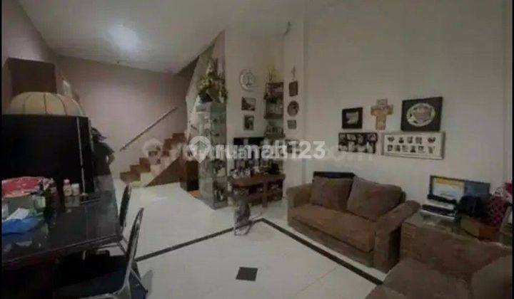 RUMAH & LOKASI BAGUS LUAS 4X15M² DI JELAMBAR 2