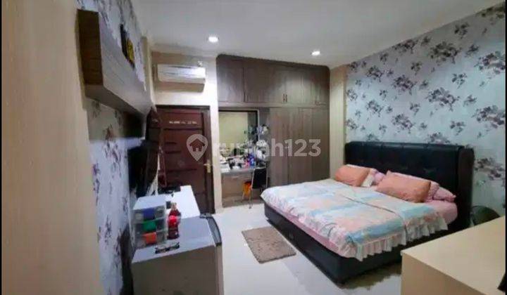 Dennis*rumah Luas 4x15m² Hdp Timur Di Jelambar 2