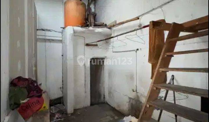 Gudang Luas 9x16m² Di Komplek Kavling Polri Jelambar 2