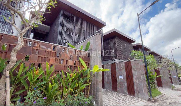 Villa 2 Lantai Full Furnished Dekat Pantai Batubolong 1