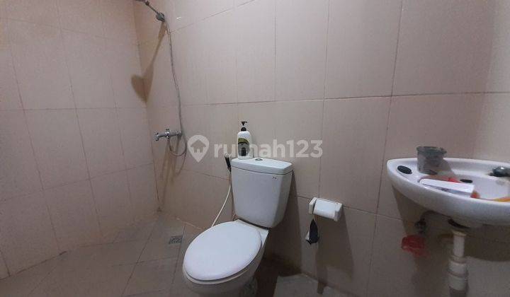 Rumah Sewa 2 Lantai 3 Bedrooms Fully Furnished di Gatsu Denpasar 9