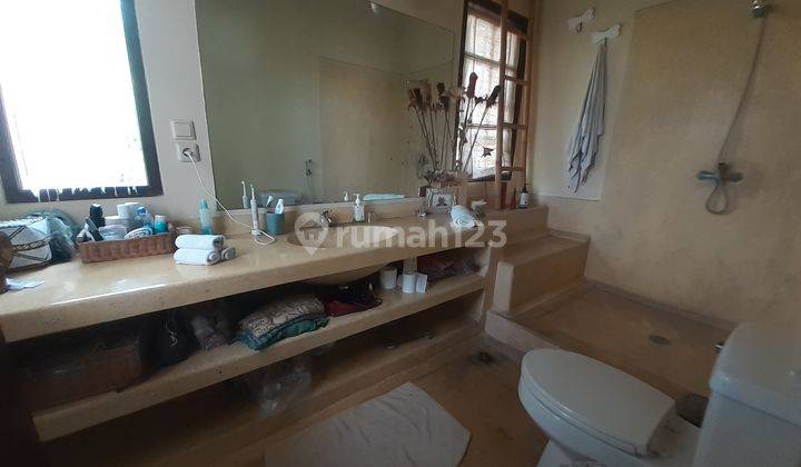 Villa Monthly lease with 2 bedrooms in Bumbak 3