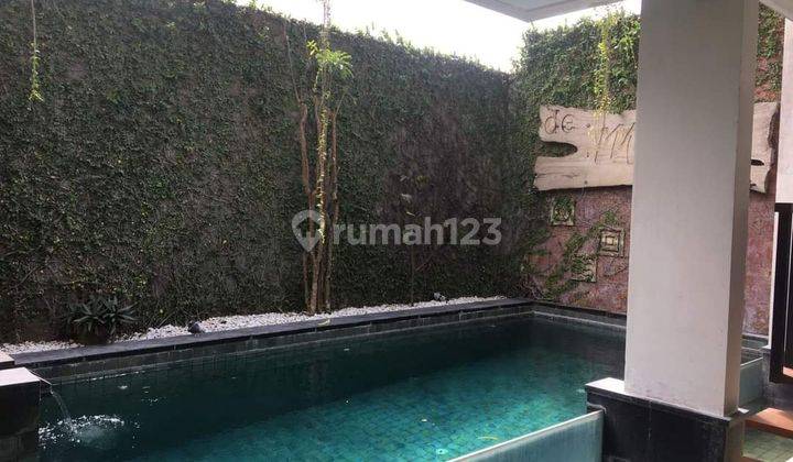 Villa Jual Cantik  2.5 Lantai 2 Bedrooms di Umalas 8