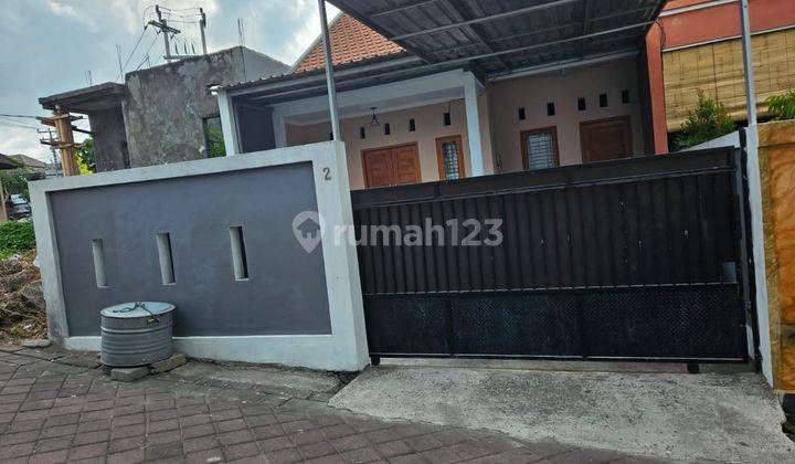 House for rent with 2 Bedrooms at Buduk Dalung Semi Furnished 2