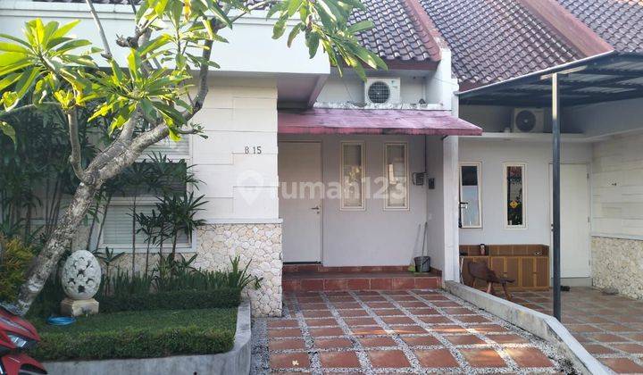 Rumah Sewa di Cluster One Gate System Kerobokan Dekat Canggu Bali 1