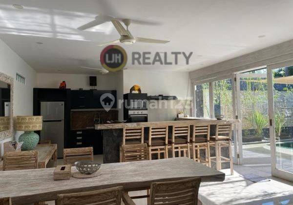 3 bedrooms villa for lease at Kerobokan, Kuta Utara, strategic location, close to Canggu area 2