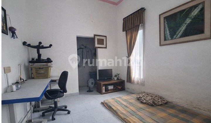Boarding House and 2 Shops in Dalung Permai, North Kuta 2