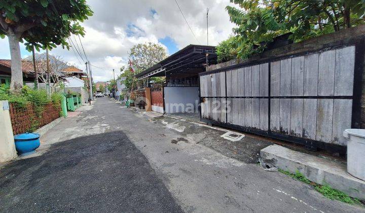 Rumah Dengan Swimming Pool Di Jalan Teuku Umar Barat Denpasar 2