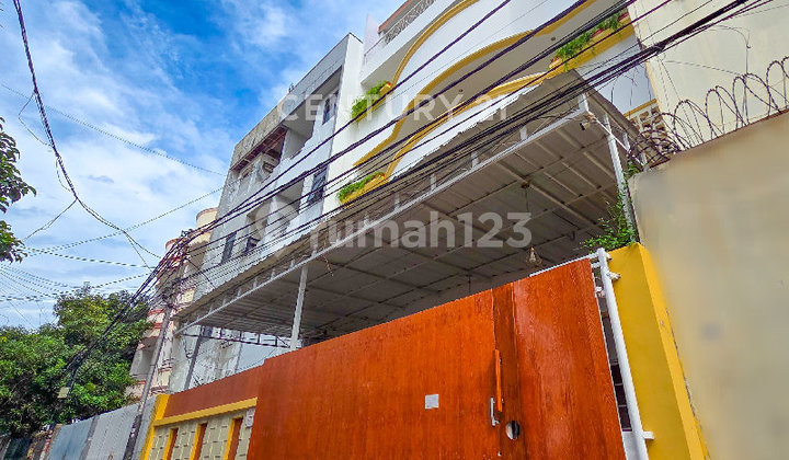 Kos Eksklusif 32 Kamar di Mangga Besar Sedang Terisi