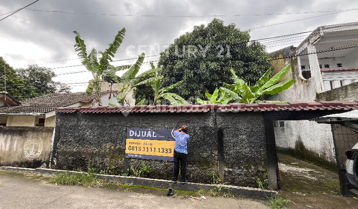 Plot for Sale Inside Reny Jaya Complex, Pondok Petir, Already Fenced. Plot for Sale Inside Reny Jaya Complex, Pondok Petir, Already Fenced.