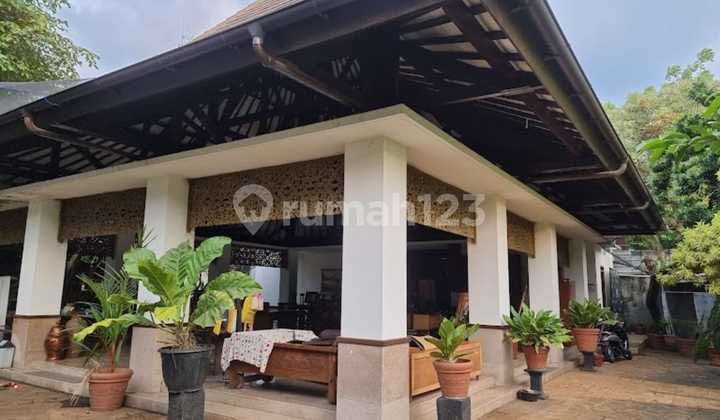 Rumah Rasa Villa Di Pondok Aren Dengan Swimming Pool