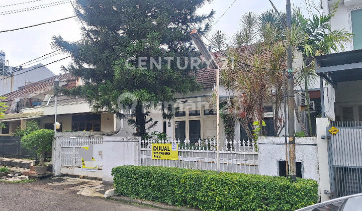 Ready-to-Occupy House in Bintaro Sector-1 South Jakarta, Safe and Strategic 2