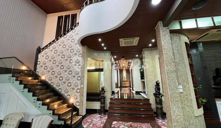 Rumah Pondok Indah Jakarta Selatan Siap Huni Dekat Tol 2