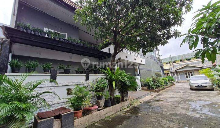 Dijual Rumah Bebas Banjir 2 Lt Furnished di Harapan Baru Bekasi 1