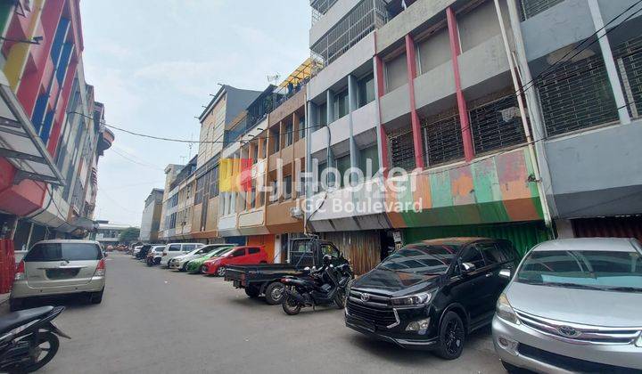 Ruko 3 Lantai di Daan Mogot Tanjung Duren Jakarta Barat 2