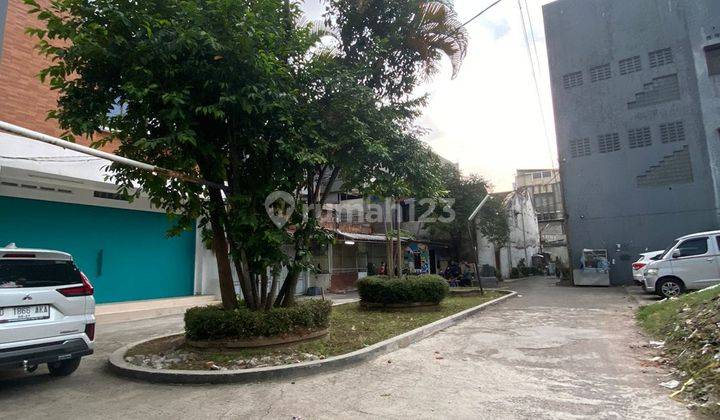 rumah bisa untuk tempat usaha lokasi di jalan tamim 2