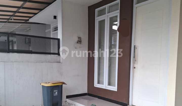 rumah minimalis nyaman di taman kopo indah 2