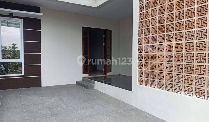 Disewakan Rumah 2 Lantai di Padasuka, Bandung 2