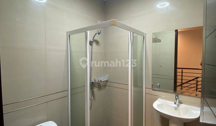 Disewakan Townhouse Paviliun Apartment Gallery Ciumbuluit 1  15