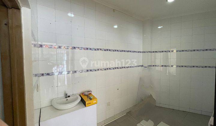 Dijual Disewa Ruko di Setiabudi , Bandung Bagus Siap Pakai 10