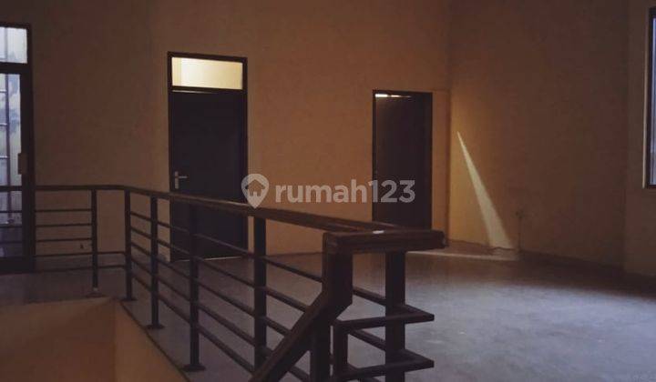 Disewakan Rulo 3 Lantai di Pahlawan Bandung 7