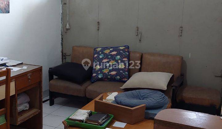 Disewakan Rumah Bagus Furnished di Taman Sakura Indah, Bandung 14