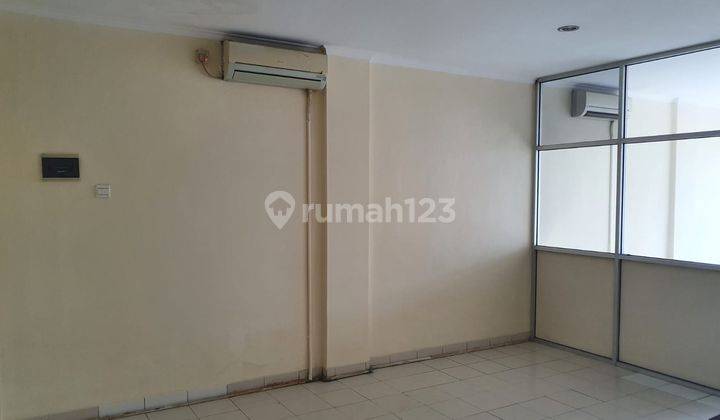 Disewakan Ruko 2 Lantai di Surapati Core, Bandung Bagus 2