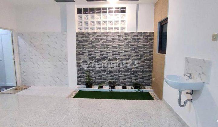 Dijual Rumah Cantik Nyaman di Sayap Ciateul 1