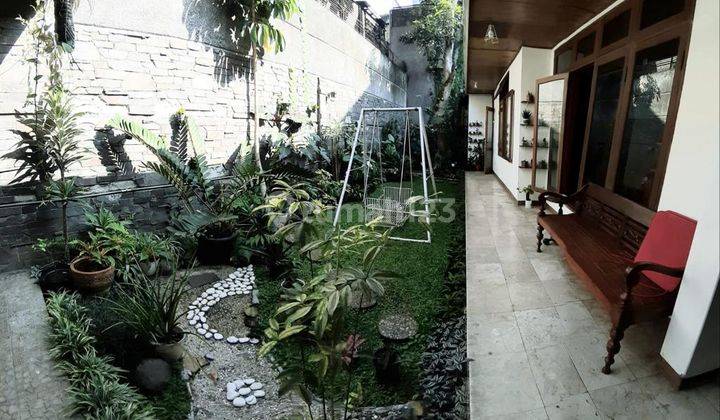 Rumah Dijual Modern Cantik Siap Huni di Setra Sirna 1