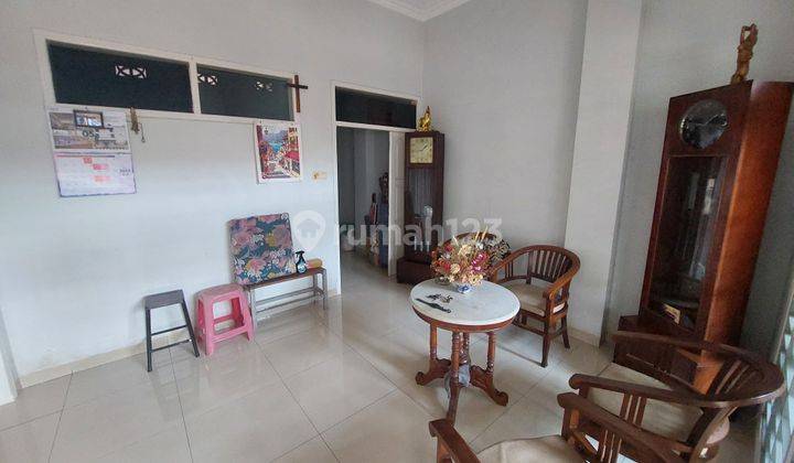 Rumah Dijual Plus Kosan Aktif di Komplek Muara 2