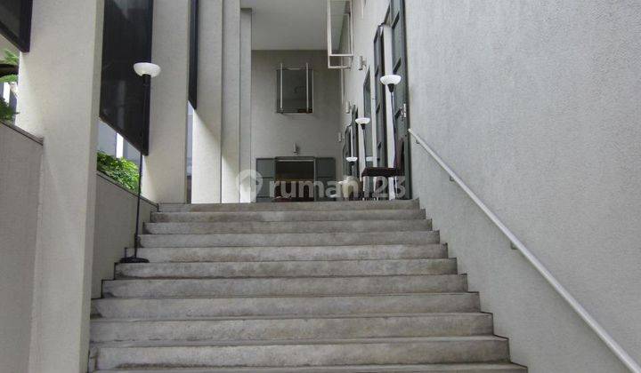 Rumah Dijual Plus Cafe Full Furnished di Pondok Hijau 2