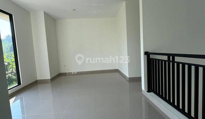 Rumah Dijual Modern Minimalis di Setaibudi Regency 1