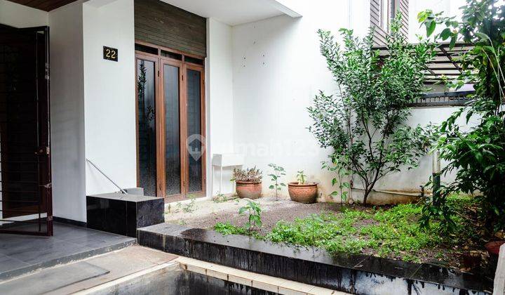 Rumah DIjual Minimalis 2 Lantai di Batununggal 2