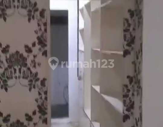 rumah cantik terawat lokasi di pondok hijau 2