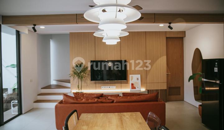 Disewakan Rumah Villa Full Furnish Dago Ada Kolam Renang